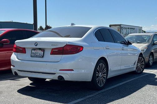 White Metallic 2019 BMW 530 530i
