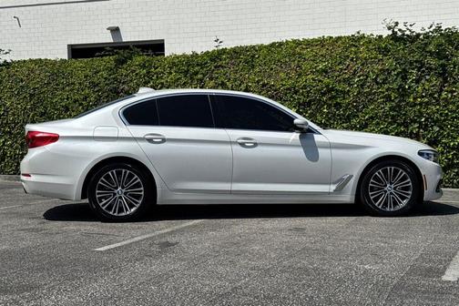 White Metallic 2019 BMW 530 530i