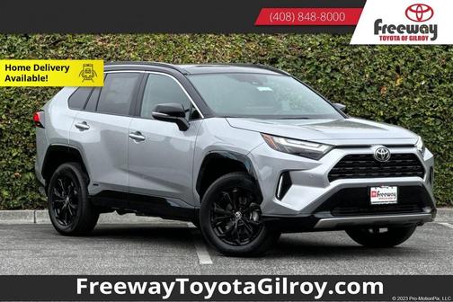 2025 Toyota RAV4 Hybrid SE