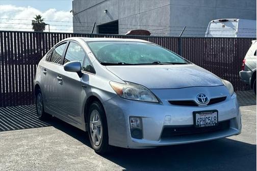 2010 Toyota Prius II