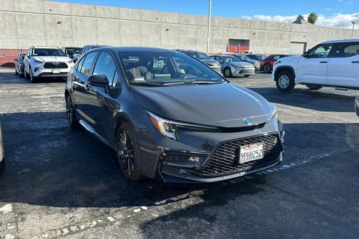 2024 Toyota Corolla Hybrid SE