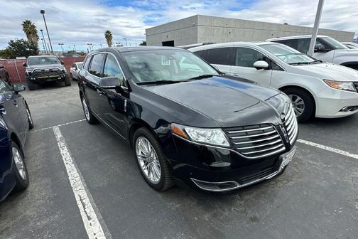 2019 Lincoln MKT Standard