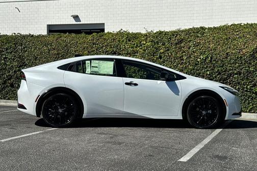 2026 Toyota Prius L