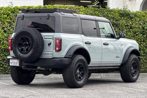 Cactus Gray 2024 Ford Bronco Wildtrak