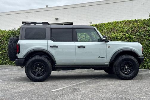 Cactus Gray 2024 Ford Bronco Wildtrak