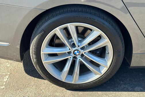 Magellan Gray Metallic 2016 BMW 750 i xDrive