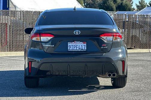 2025 Toyota Corolla Hybrid SE