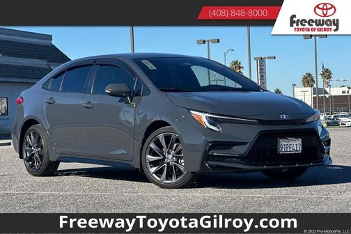 2025 Toyota Corolla Hybrid SE