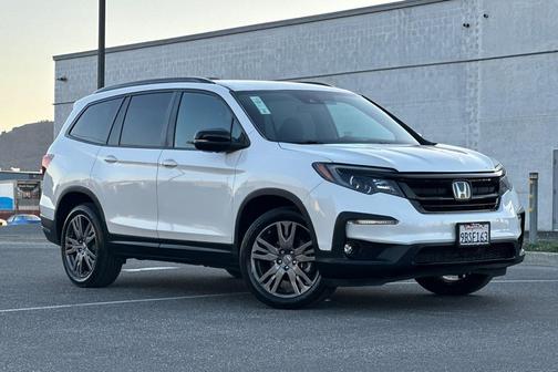 2022 Honda Pilot 2WD Sport