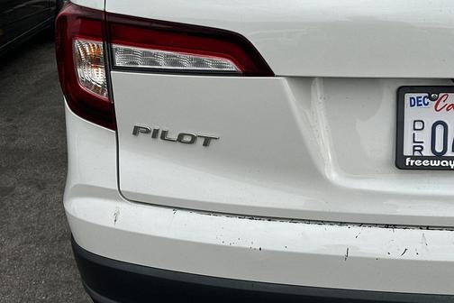 2022 Honda Pilot 2WD Sport