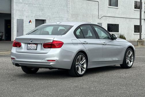 2016 BMW 328 328i