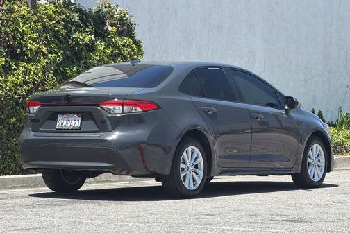 Pearl 2026 Toyota Corolla LE