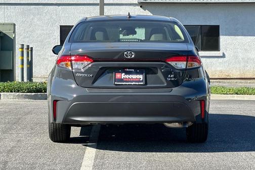 2026 Toyota Corolla Hybrid LE