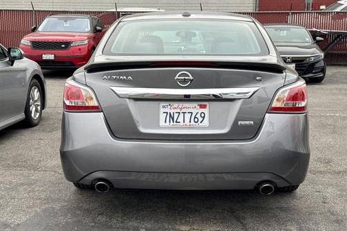 Gun Metallic 2015 Nissan Altima 2.5 S