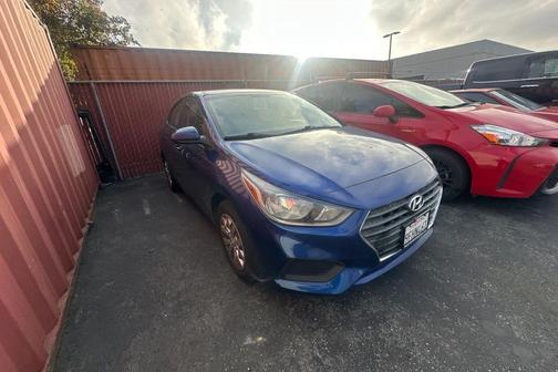 2018 Hyundai Accent SE