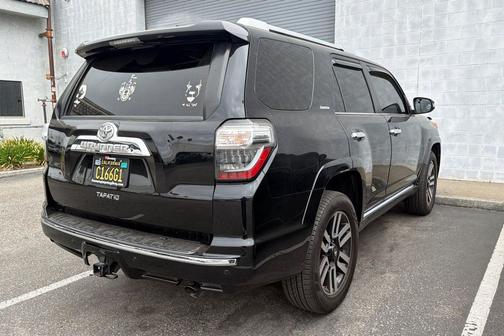 Midnight Black Metallic 2016 Toyota 4Runner Limited