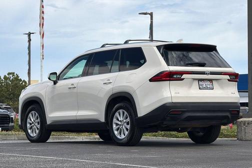 Beige / Tan 2024 Toyota Grand Highlander XLE