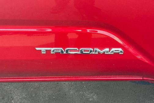 2025 Toyota Tacoma SR5