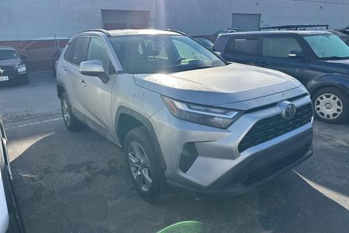 2025 Toyota RAV4 Hybrid XLE