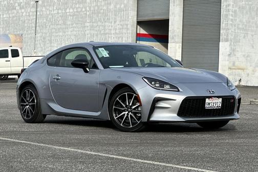 2024 Toyota GR86 Base