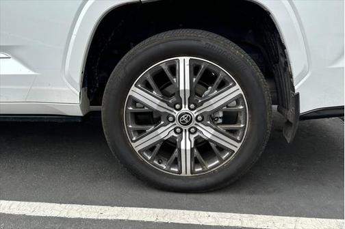 2023 Toyota Sequoia Base