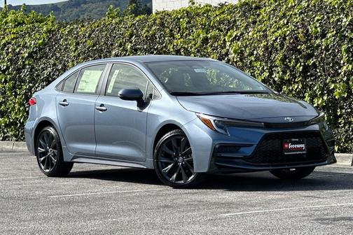 2026 Toyota Corolla Hybrid SE