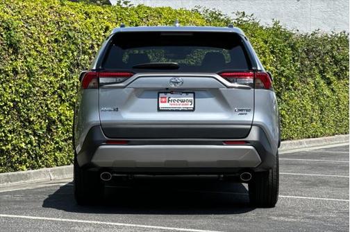 2025 Toyota RAV4 Limited