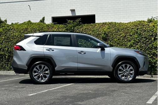 2025 Toyota RAV4 Limited