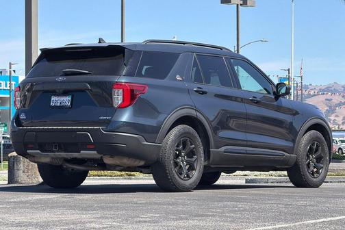Stone Blue Metallic 2022 Ford Explorer Timberline