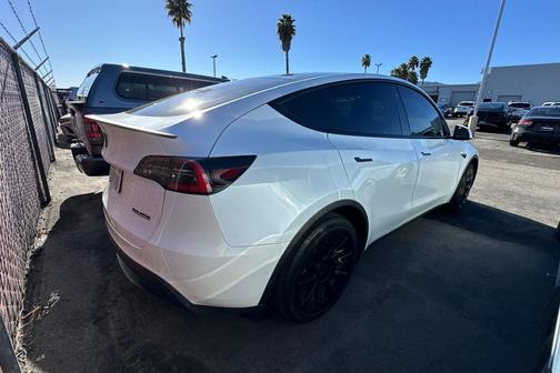 2020 Tesla Model Y Long Range Dual Motor All-Wheel Drive