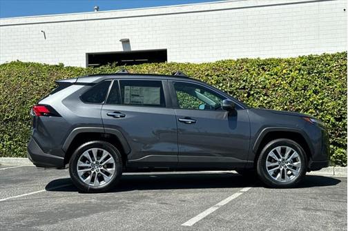 2025 Toyota RAV4 Limited