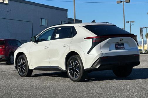 2026 Toyota bZ XLE Plus