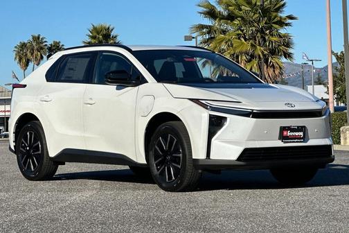 2026 Toyota bZ XLE Plus