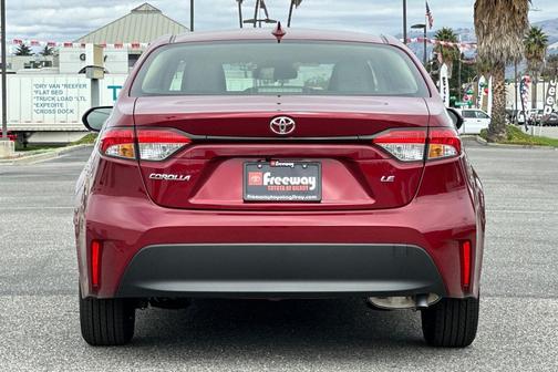 2026 Toyota Corolla LE