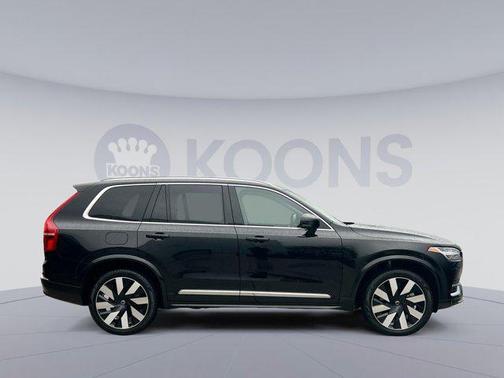2025 Volvo XC90 Plug-In Hybrid T8 Plus 6-Seater