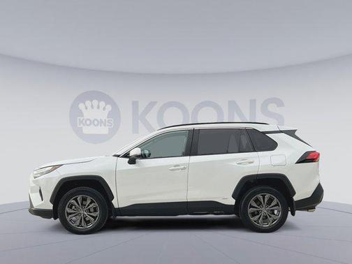 2023 Toyota RAV4 Hybrid XLE