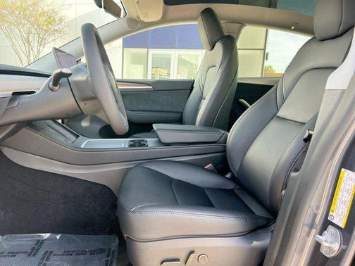 2023 Tesla Model Y Performance Dual Motor All-Wheel Drive