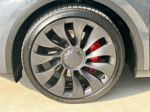 2023 Tesla Model Y Performance Dual Motor All-Wheel Drive