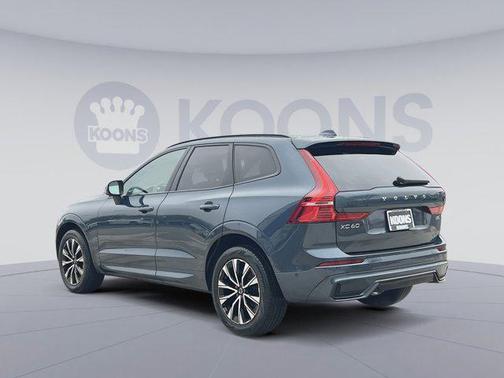 Denim Blue Metallic 2023 Volvo XC60 B5 Plus Dark Theme
