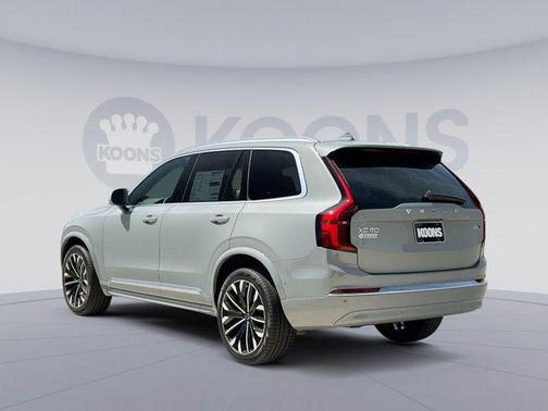 2025 Volvo XC90 B6 Ultra