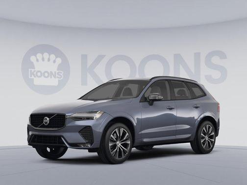 2023 Volvo XC60 B5 Plus Dark Theme