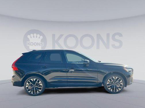 2026 Volvo XC60 B5 Ultra
