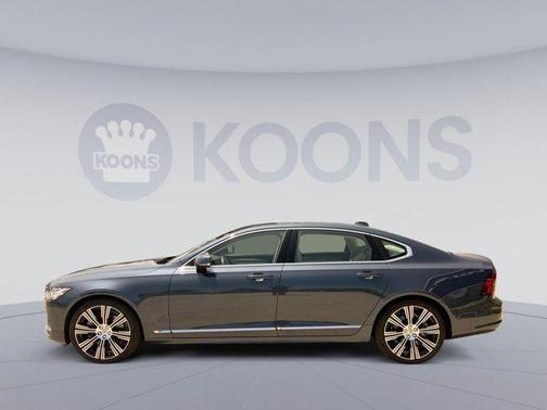 2023 Volvo S90 B6 Ultimate