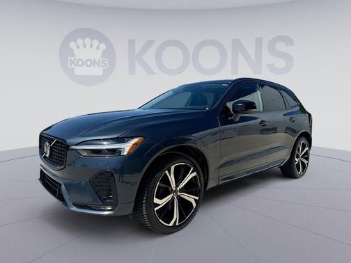 Denim Blue Metallic 2023 Volvo XC60 B5 Ultimate Dark Theme
