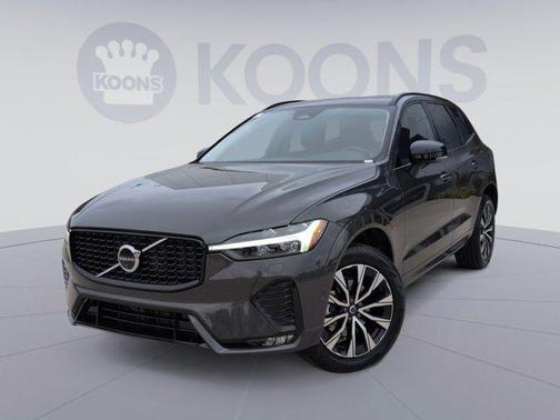 2025 Volvo XC60 B5 Plus