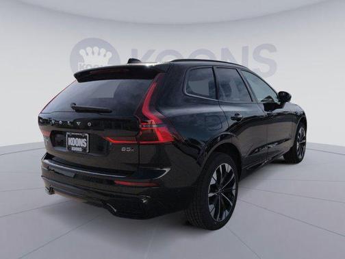 2026 Volvo XC60 B5 Plus