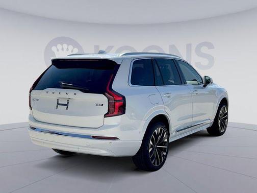 2026 Volvo XC90 B6 Ultra 7-Seater