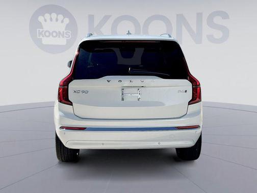 2026 Volvo XC90 B6 Ultra 7-Seater