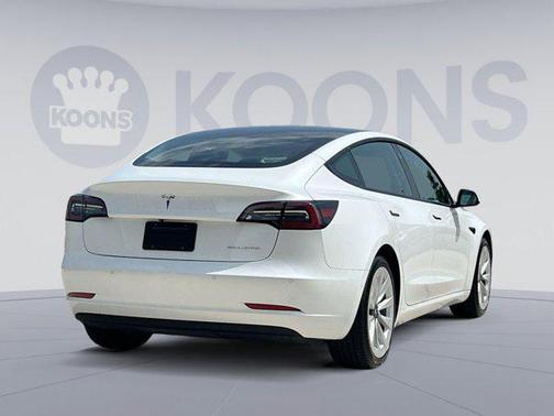 2022 Tesla Model 3 Long Range