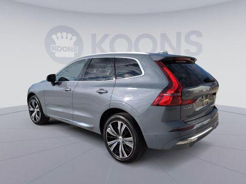 2023 Volvo XC60 B5 Plus Bright Theme
